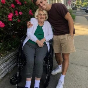 I Took Care of My 85-Year-Old Neighbor for Her Inheritance, but She Left Me Nothing – The Next Morning, Her Lawyer Knocked and Said, ‘Actually, She Left You One Thing’